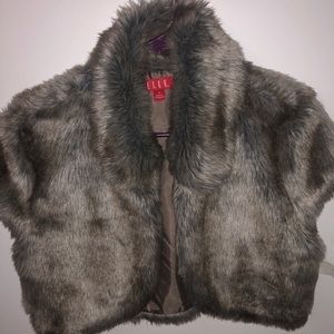 Fur vest